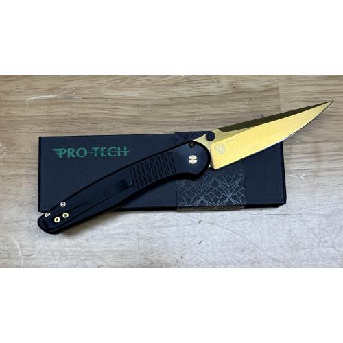 Avalon, Vulcan.3, Black Handle, Gold Blade