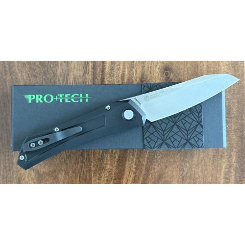Oligarch, Black Handle with Stonewash Blade