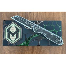 JINN AUTO BLACK AND WHITE CEL SHADE ON A GLOW CARBON FIBER CHASSIS