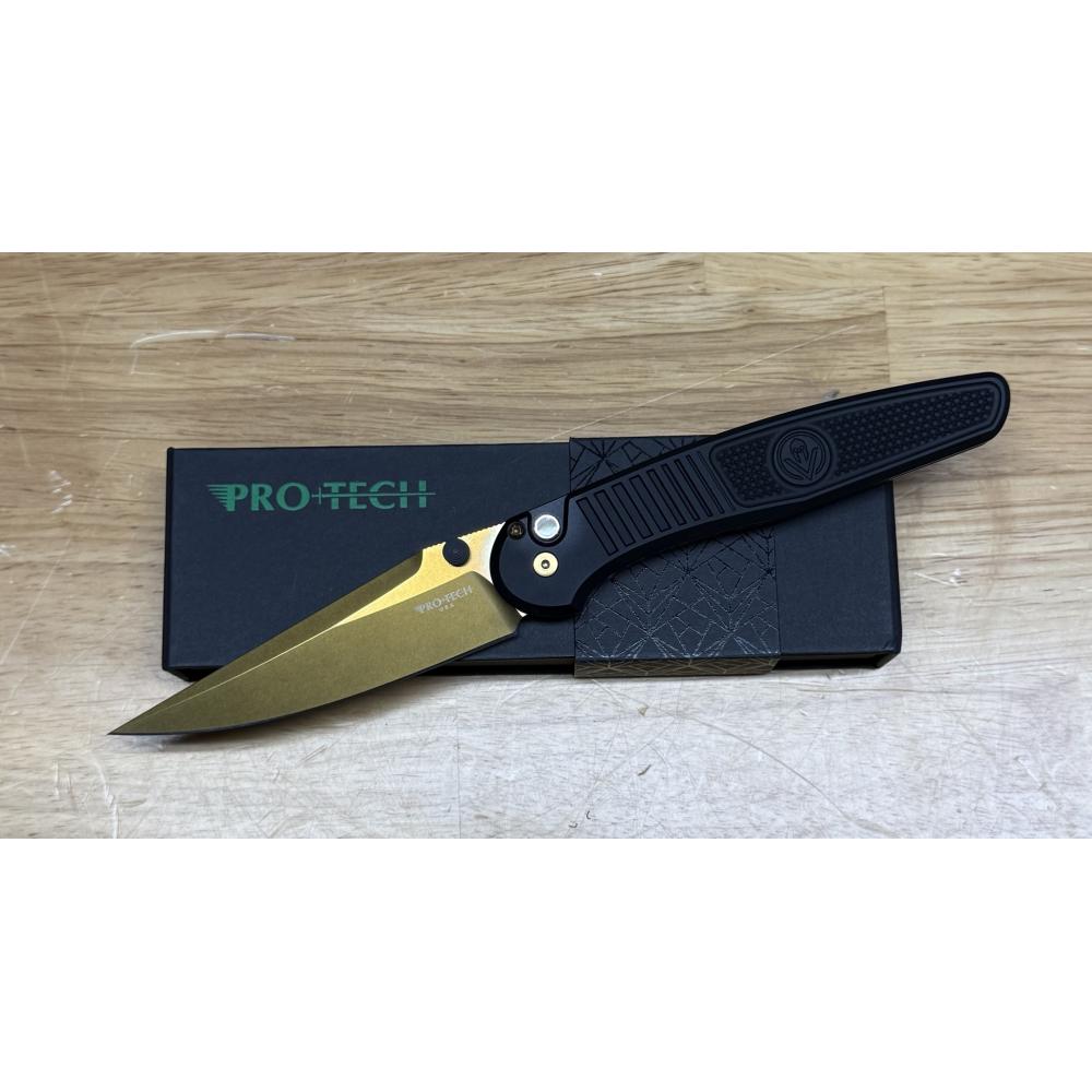 Avalon, Vulcan.3, Black Handle, Gold Blade