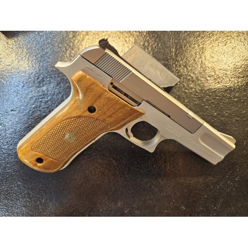 Smith & Wesson 622 .22 Pistol