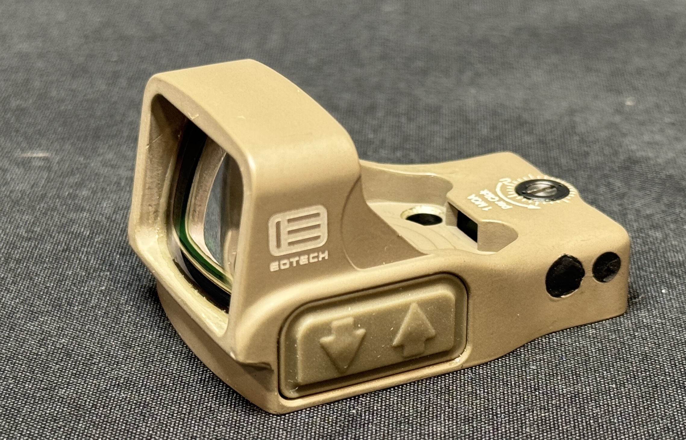 EOTECH EFLX Tan Red Dot -img-1