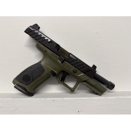 Beretta APX A1 Tactical 9mm Luger