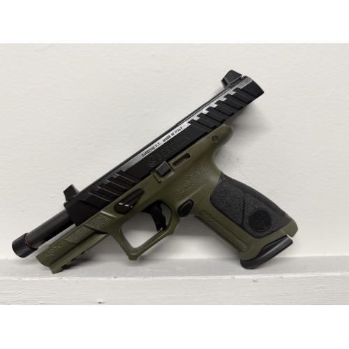 Beretta APX A1 Tactical 9mm Luger