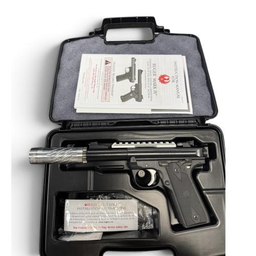 Ruger Mark IV 22/45 .22 LR - Anechoic Pipsqueak Suppressed Build