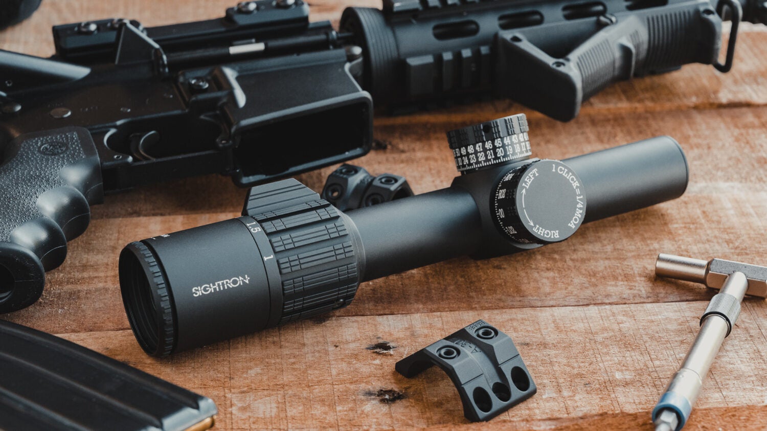 SIGHTRON S-TAC4-20X50 SCOPE