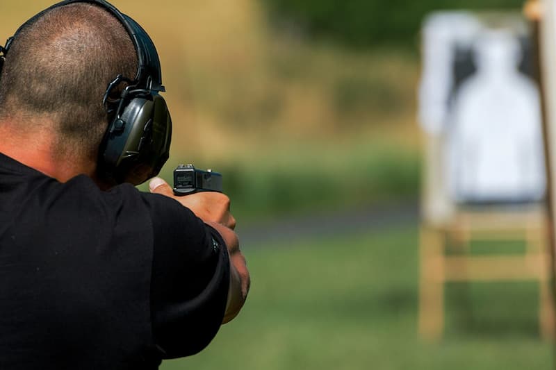 New shooter learning at Vantage Defense